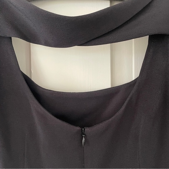 Rebecca Vallance Ivy Black Short Sleeve Dress - Picture 11 of 16